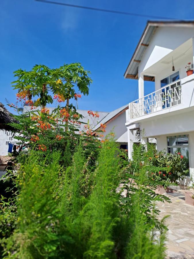 Bed and Breakfast Karibu House Paje Zewnętrze zdjęcie